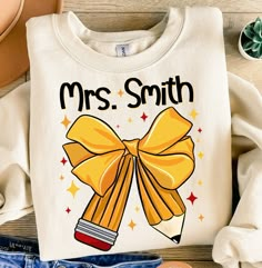 Cozy School Outfits, Special Education Classroom Setup, Yellow Png, Teacher Accessories, Sublimacion Ideas, Coquette Bow Png, Png Coquette, Bow Png, Background Transparent