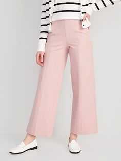 Pink Trousers Outfit, Pink Pants Outfit, Clothes Capsule Wardrobe, Light Pink Pants, Khaki Pants Outfit, Capri Outfits, Wide Leg Pants Outfit, Pink Trousers, Pixie Pants