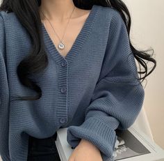 Blue And Grey Outfit, Korean Casual Outfits, Easy Trendy Outfits, Causual Outfits, Blue Cardigan, 인물 사진, Korean Outfits, Casual Style Outfits, Winter Fashion Outfits