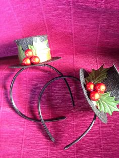 Just like our other top hat headband only holiday themed! Top Hat is made from stiffened felt. Red ribbon and holiday holly and berries add the finishing touches! One size fits all. Adjustable Christmas Costume Hats And Headpieces, Adjustable Mini Christmas Hats, Adjustable Mini Hats For Christmas Party, Adjustable Holiday Headpieces For Gifts, Adjustable Holiday Headpieces For Gift, Adjustable Holiday Headpieces As Gifts, Adjustable Mini Hats For Christmas, Holiday Mini Hats With Headband, Holiday Mini Hat Headband