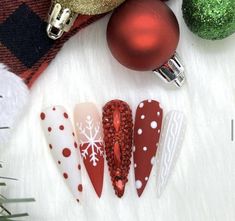 Nail Noel, Red Christmas Nails, Long Stiletto, Nail Designs Valentines, Nails Christmas, Winter Nail Designs, Festival Nails, New Year's Nails