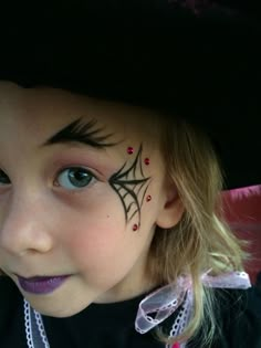 Easy Witch Face Paint, Witch Face Paint Kids, Spiderweb Face Paint, Spider Face Painting, Halloween Face Paint Designs