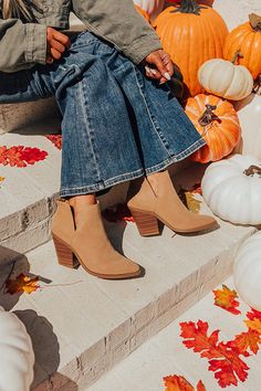 October Feels, Impressions Online Boutique, Women Clothing Boutique, Suede Booties, Waffle Knit, Online Womens Clothing, Boutique Clothing, Bootie, Faux Suede