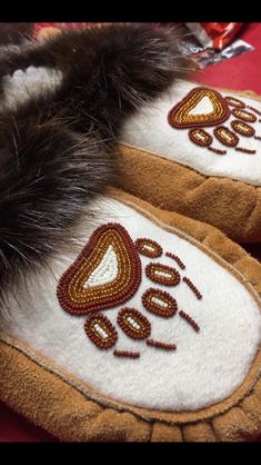 Bear Paw Beading Pattern, Powwow Moccasin Pattern, Beading Moccasins, Regalia Beadwork, Native Boots, Baby Moccasin Pattern