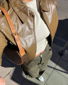 Healthy Baked, Diy Vetement, Matilda Djerf, Old Fashion, Mode Inspo, Brown Leather Jacket, Fashion Fits, Mode Vintage, Mode Inspiration