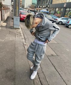 Grey Trackies Outfit Men, Grey Tech Fleece Outfit, Eshay Lads Australia, Roadman Boys, Roadmen Outfits, Nike Tech Drip, Drill Outfit Men, Outfit Maranza, Roadman Style