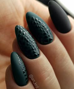 Black Nail Designs With Chrome, Matte Black Nails Design, Dragon Scale Nails, Matt Black Nails, Sharp Almond Nails, Matte Black Nail Designs, Black Spring Nails, Scale Nails, Purple Halloween Nails