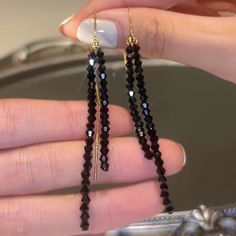 |<none>|3256804554079921 Earrings Model, Style 2023, Black Earrings, Earring Type, Watch Necklace, Black Crystals, Shape Pattern, Crystal Items, Long Earrings