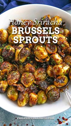 Honey Sriracha Brussels Sprouts served in a big white bowl Honey Sriracha Brussel Sprouts, Shredded Brussels Sprouts Recipe, Brussel Sprouts Recipes Easy, Honey Sriracha Sauce, Sprouts Recipe, Flavorful Vegetables, Spicy Honey, Sprout Recipes, Brussels Sprouts Recipe