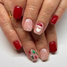 PRICES MAY VARY. Las fundas completas de uñas postizas de Navidad adoptan material ABS de calidad, seguro, inodoro y duradero de usar, no raya ni daña tus uñas naturales. Las uñas postizas te traerán una sensación cómoda y natural, no hay necesidad de preocuparse por que se carguen en tus uñas. Las uñas postizas de Navidad tienen diferentes tamaños, puedes elegir las uñas postizas más adecuadas independientemente del tamaño de tu uña. Nuestras uñas a presión se pueden personalizar y cambiar de tamaño cortando o rellenando las uñas a tu longitud preferida. Las uñas cortas a presión son fáciles de usar. Son fáciles de usar para especialistas profesionales de uñas o estudiantes de arte de uñas, y adecuadas para salones de uñas o para diseñar tu propio estilo y patrón. Las uñas adhesivas son b Nails Xmas, Christmas Press On Nails, Santa Nails, Xmas Nail, Nail Short, Nails Short Square, Nail Acrylic