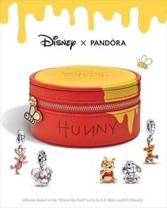 Disney Pandora Bracelet, Winnie The Pooh Decor, Disney Pandora, Pandora Bracelet Charms Ideas, Pandora Charms Disney, Pandora Bracelet Designs, Cute Winnie The Pooh, Disney Charms