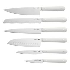 five knives are lined up next to each other