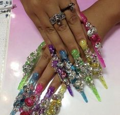 Gyaru Yamanba, Junk Nails, Nail Art Diy Easy, Crazy Nail Art, Stylish Nails Designs, Y2k Nails, Exotic Nails, Crazy Nails