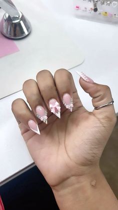 Azlia Williams Nails, Stellos Nails Design, Prom Nails Stiletto, Stiletto Junk Nails, Dope Nail Designs Almond, Pointy Nails Short, Nail Cam, Stiletto Nails Short, Acrylic Toe Nails