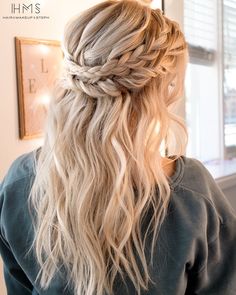 Fancy Hair, Boho Wedding Hair, Hairstyle Inspiration, Crown Braid, Penteado Cabelo Curto, Cute Hairstyles For Short Hair, Hair Stuff