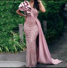 Planning Organisation, African Gowns, Long Party Gowns, Elegant Bridal Gown, Satin Evening Gown, Court Wedding, Lace Gown Styles, Gowns Dresses Elegant