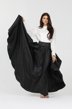 Black Taffeta Full Circle Skirt for Women Classic Skirt Ball Gown Skirt Formal Skirt Wedding Skirt Photoshoot Skirt. Taffeta textile of this skirt is very light, it is perfect for summer. Taffeta skirt makes a classical elegant look. This skirt is perfect for any occasion.  Waistline can be made wider or more narrow. Skirt can be made longer or shorter.  More skirts you can see here:  https://www.etsy.com/shop/DesirCouture?ref=seller-platform-mcnav&section_id=40312230 In order's note you can wri Black Taffeta Skirt, Skirt Photoshoot, Couture Bridesmaid Dresses, Cocktail Skirts, Taffeta Skirt, Gown Skirt, Wedding Skirt, Classic Skirts, Chique Outfits