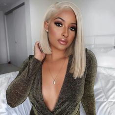 PLATINUM BOB 13X4 WIGS - Lady Luxury Collection Platinum Bob, Grey Hair Wig, Messy Bob Hairstyles, Blonde Bob Wig, Real Hair Wigs, American Hairstyles, Grey Wig, Blonde Lace Front Wigs, Short Hair Wigs