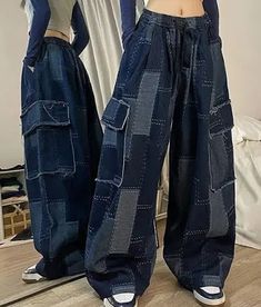 Denim Pants Upcycle, Upcycling Pants Ideas, Upcycle Cargo Pants, Upcycle Pants Diy, Upcycling Pants, Creative Pants, Upcycle Pants, Pants With Lots Of Pockets, Upcycled Denim Diy