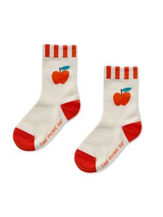 Show your love for NY with colorful accessories! Our iconic Big Apple socks will be your mini's favorite to wear every day. Comes in 2 sizes. Buy any 2 Iconic socks pairs for $32 (yey!) . 85% cotton, 10% lycra, 5% Nylon Machine wash, tumble dry low Apple Socks, Burr Basket, Iconic Socks, Colorful Accessories, Basket Ideas, Kids Socks, Big Apple, Apples, Decorative Accessories