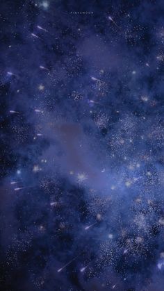 an image of some stars in the sky with blue and purple hues on it