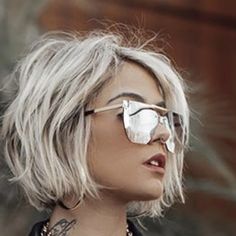 Funky Short Hair, Chin Length Hair, Weft Hair Extensions, Hairdos For Short Hair, Hairstyles Long, Short Hair Haircuts, Short Blonde Hair, Braids For Short Hair, Hairstyles Medium