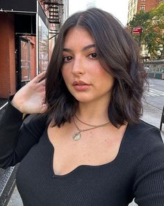 Long Bob Round Face Straight, Short Textured Layered Haircuts, Mid Size Short Hair, Short Hair Above Shoulder Straight, Short Dark Hair Curtain Bangs, Dark Brown Short Hair With Curtain Bangs, Short Thick Hair Round Face, Short Haircut Brown Hair, Short Layered Haircuts Shoulder Length Round Face