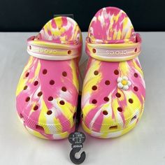 This Is A Brand New Pair Of Platform Women’s Crocs. This Pair Has A White Daisy Jibbit Included. Trendy Pink Clogs For Spring, Trendy Pink Spring Clogs, Trendy White Clogs For Spring, Yellow Non-slip Beach Clogs, Multicolor Clogs For Beach In Spring, Multicolor Beach Clogs For Spring, Multicolor Slip-on Clogs For Spring, Fun Beach Clogs For Spring, Fun Pink Summer Clogs