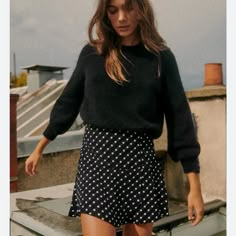 Reposhing This Item I Purchased From @Yannydrew1. Slightly Too Small For Me After All. I Never Wore It Sadly, But Now You Can! Look Retro, Paris Mode, Bohol, Looks Street Style, Polka Dot Skirt, Dot Skirt, Mode Inspiration, Spring Summer Outfits, Parisian Style