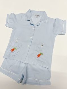 The perfect pajama set for your little bunny! Petit Fors, Royal Baby, Heirloom Sewing, Our Kids, Sewing Techniques, Baby Boy Outfits, Photo Sessions, Baby Fashion, Pajama Set