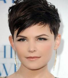 25 Hairstyles To Slim Down Round Faces Celebrity Short Haircuts, Celebrity Pixie Cut, Fat Face Haircuts, Very Short Pixie Cuts, Hairstyles For Fat Faces, Short Hair Cuts For Round Faces, Oval Face Haircuts, Ginnifer Goodwin