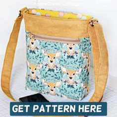 a purse with a deer pattern on it and the words get pattern here above it