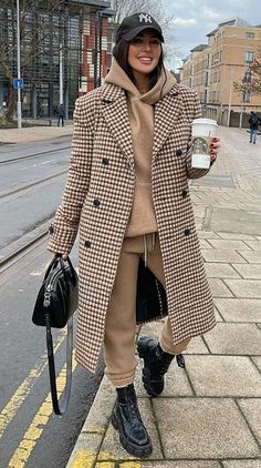 Comfy Fall Outfits, Outfit Chic, City Outfits, Trendy Fall Outfits, Street Style Trends