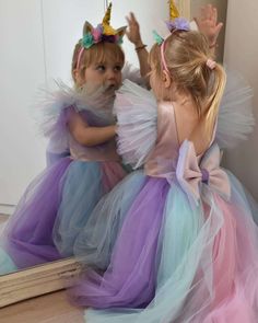 This cute Unicorn Birthday girls dress set is completely made of health-safe and kid-friendly materials. Inner parts are 100% cotton and outer parts are sewed tulle and satin. We are using high quality fabrics. This Luxury Colourful Costume has ankle Tutu. We can customise its length for you. It also includes unicorn head crown as you see on the photos. We can change the colour of headcrown such as silver, gold, pink or white.. In case the product photos don't show the accessory you want, just c Unicorn Dresses For Kids, Costume Rainbow, Frock Photos, Unicorn Dresses, Baby Girl Gown, Unicorn Birthday Outfit, Head Crown, Wedding Dresses For Kids