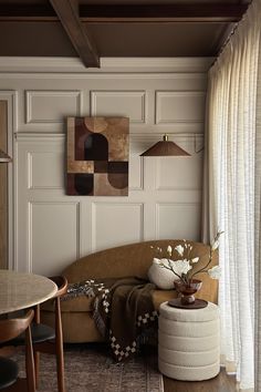 neutral home, sleek decor, tidy decor, soothing hues, intriguing textures, modern home, modern home decor Mcgee And Co, Coffered Ceiling, Diy Wood Projects, Home Renovation, Interior Inspiration, Vintage Furniture, Room Inspiration, Modern Decor, Modern House