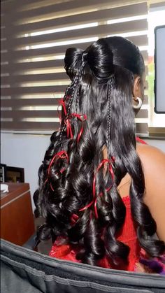 Natural Curled Hairstyles, Things To Get From The Hair Store, Paris Themed Hairstyles, Lace Front Wigs Hairstyles Prom, Hairstyles For Long Hair For Birthday, Cute Hairstyles For 13th Birthday Braids, Weird But Cute Hairstyles, Vday Hairstyles Black Women