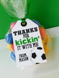 there is a tag that says thanks for kickin'it with me from mason