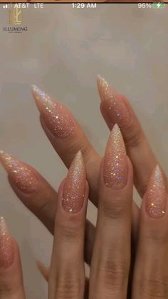 Nye Nails, New Years Eve Nails, Sparkle Nails, New Year's Nails, Classy Nails, Chic Nails, Nail Arts, Best Acrylic Nails, Stiletto Nails