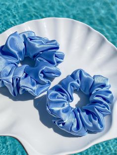 Handmade satin blue scrunchies! All of our hair scrunchies come in two different sizes and are suitable for all hair types :) They are made with a pretty satin fabric that is so silky and soft!  Each scrunchie has a medium elastic in the middle to make them strong and durable. 🌺 Handmade in AZ! Blue Scrunchie, Hair Tie Accessories, Handmade Scrunchie, Soft Hair, Blue Satin, Scrunchie Hairstyles, Satin Fabric, Hair Ties, Scrunchies