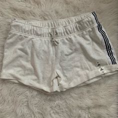 The Comfiest And Best Adidas Shorts Purchased For When I Was Pregnant And Never Wore Them. I’m Usually A Small & Bought Medium During That Time & Now They Just Don’t Work! I Have Them Now In A Small And I Absolutely Love Them Bur Basket, Black Adidas Shorts, Shorts Adidas, Athletic Skort, Winter Outerwear, Golf Skirts, Golf Skort, Track Shorts, Aesthetic Shoes