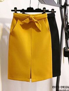 Mini Skirt Ideas, Skirt Outfits Ideas, Sukienki Maksi, Skirt Ideas, Clothes Rack, Beautiful Skirts, Cute Skirts, Skirt Design, African Fashion Dresses