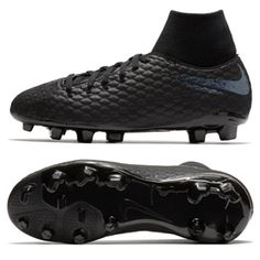 the nike hyper meron soccer shoe is shown in black