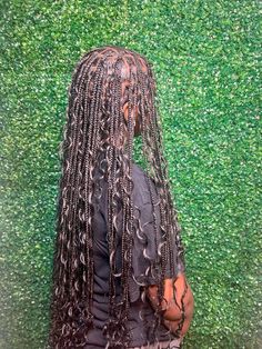 Stylist: @_braidsbyniya_ on ig #knotlessboxbraids #boho #blackgirl #knotless #blackgirl #blackgirlshairstyles #protectivestyles #braids # Weave Hairstyles Braided, Braided Hairdo, Quick Natural Hair Styles