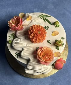 there is a cake with flowers on it