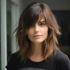 Textured Shoulder Length Hair With Bangs, Medium Shag Haircuts, Haircut Inspo, Bangs With Medium Hair, Shag Hairstyles, Hair With Bangs, Edgy Hair, Shag Haircut