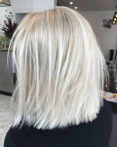 Unrealistic hair goals Blond Lob, Short Balayage, Cool Ash Blonde, Short Textured Hair, Blonde Lob, Blonde Wavy Hair, Blond Balayage, Blonde Haircuts, Bright Blonde