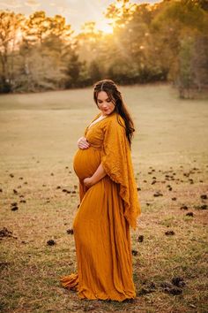 Maternity Bridesmaid Dress Boho, Rust Fall Dress Maternity, Terracota Bridesmaid Dress Maternity, Boho Winter Maternity Dress, Elven Maternity Dress, Maternity Dress Boho Rust, Plus Size Maternity Studio Photoshoot, Maternity Dresses With Smocked Back And Flowy Fit, Maternity Dress With Smocked Back And Empire Waist