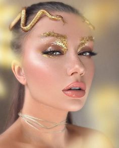 Editorial Make-up, Fantasy Make-up, Halloweenský Makeup, Medusa Costume, Halloween Make-up Looks, Goddess Makeup, Mekap Mata, Halloween Makeup Inspiration