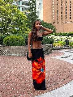 Earthy Skirt Outfits Black Women, Maxi Skirt Black Women, Hippie Maxi Skirt, Maxi Skirt Outfits Black Women, Kimono And Skirt Outfit, Maxi Skirt Outfit Summer Black Women, Earthy Skirt Outfit, Black Maxi Skirt Outfit Summer, Maxi Skirt Outfit Black Women