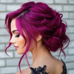 Magenta Hair: 20 Glamorous Ways to Stand Out - Hair Guru Magenta Hair Color Ideas, Magenta Hair Color, Fuschia Hair, Pink Haircut, Magenta Hair Colors, Magenta Hair, Wine Hair, Hair Color Crazy, Beautiful Hair Color